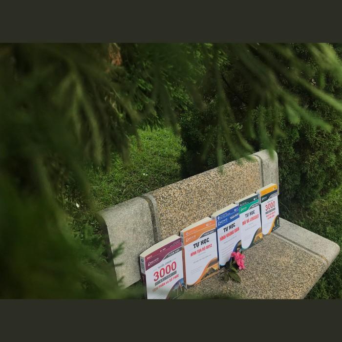 bo-sach-on-thi-thpt-quoc-gia-2022